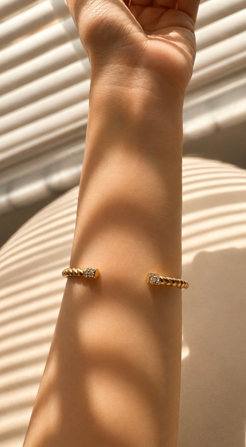 Aurelia Soleil Twist Bracelet