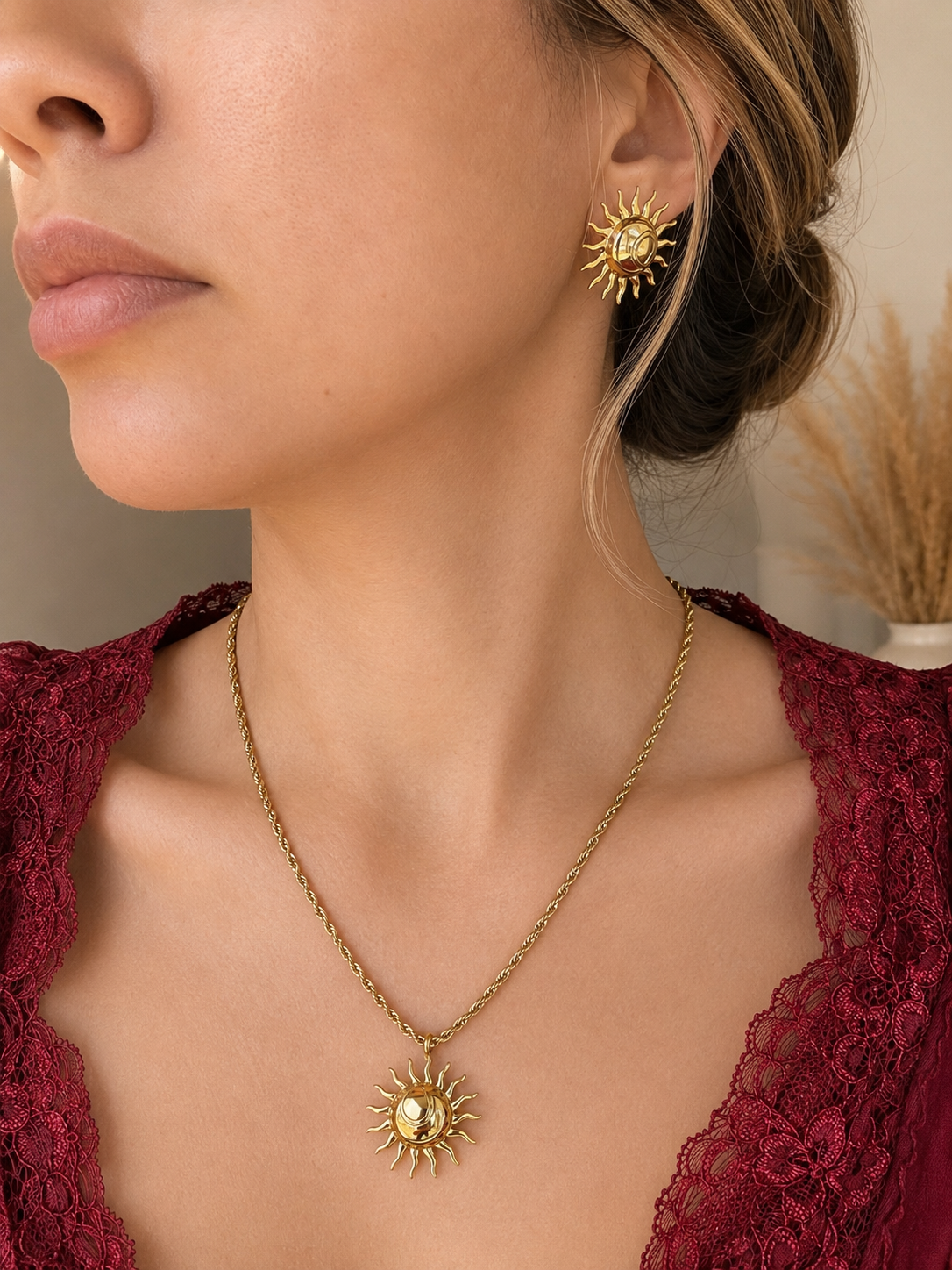 Celestial Sun Jewelry Set – Necklace & Stud Earrings