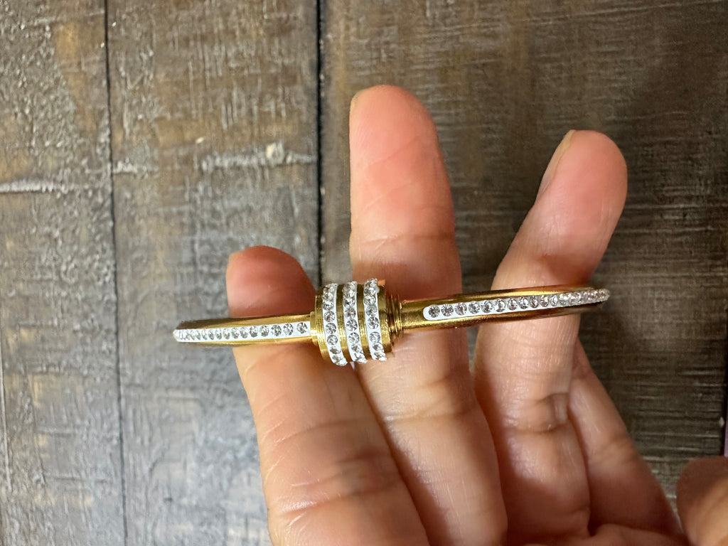 Celeste Tennis Bangle – 18K Gold Plated Stainless Steel