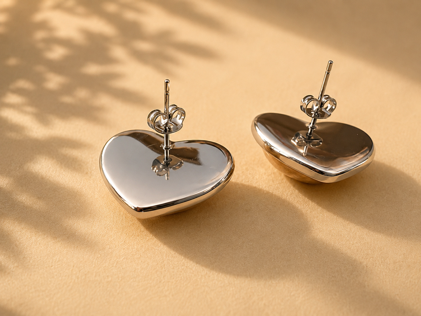 ✨ Amora Heart Earrings