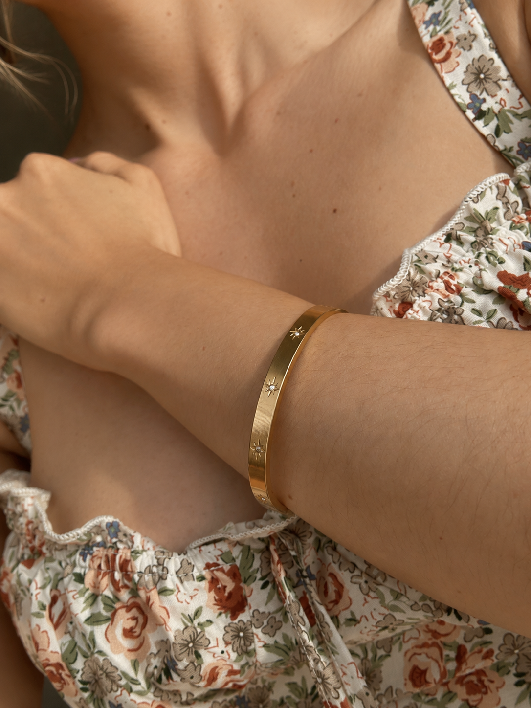 Aurelia Stella Bangle Bracelet