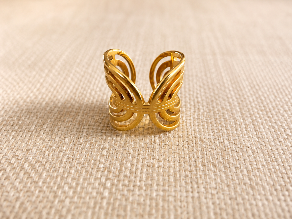 Aria Adjustable Ring