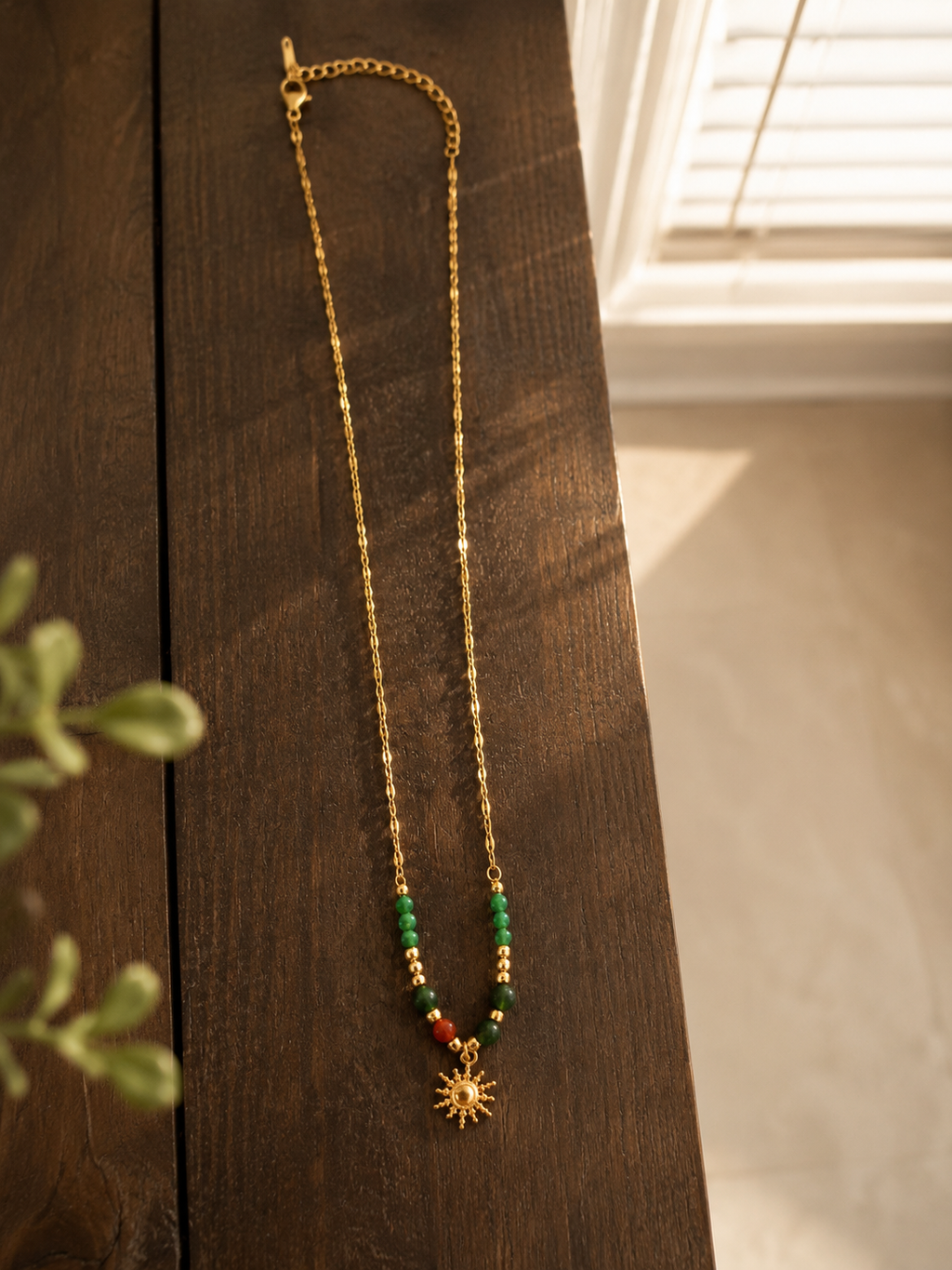 ☀️ Emerald Sun Necklace