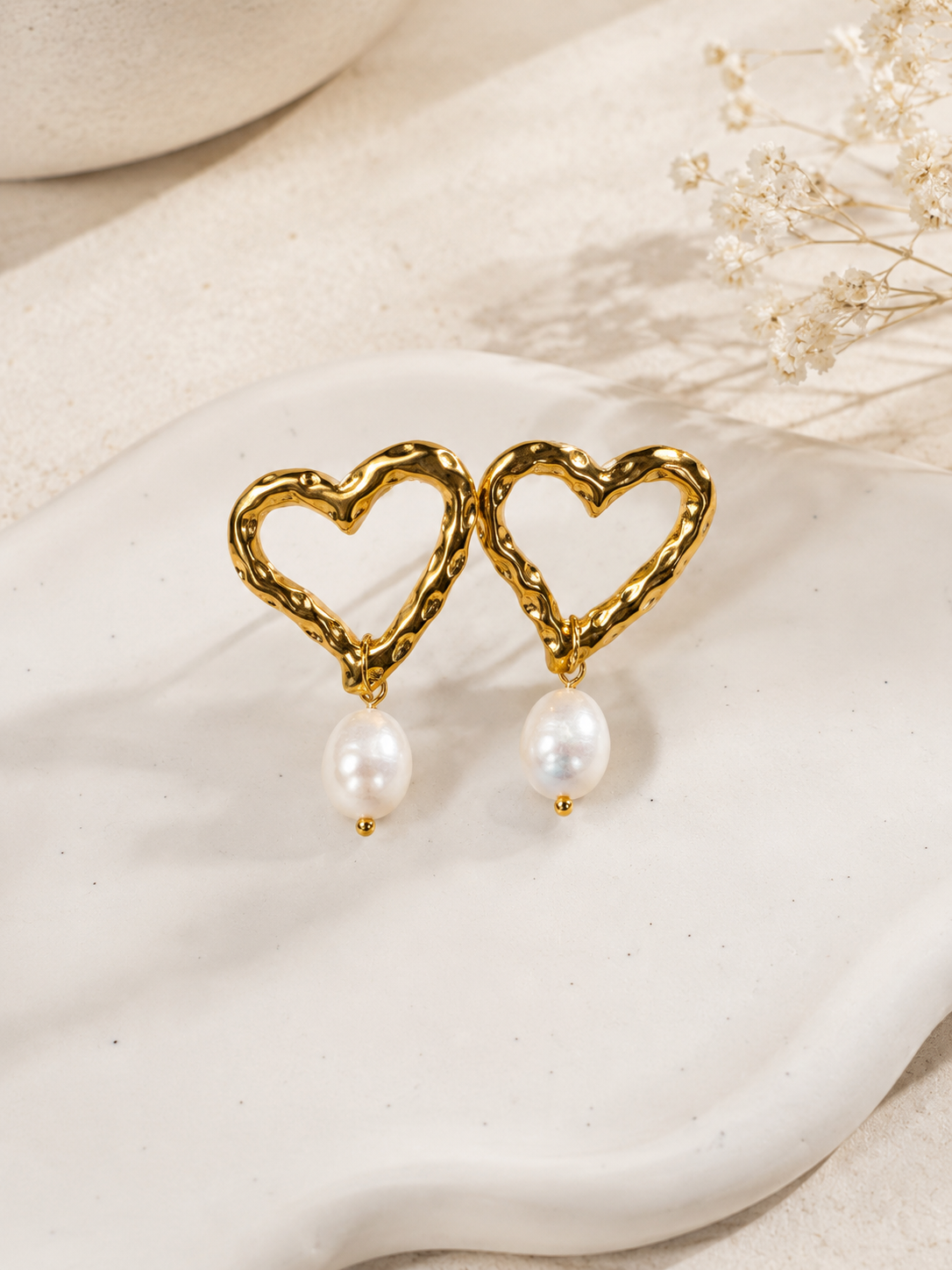 Heart Pearl Earrings